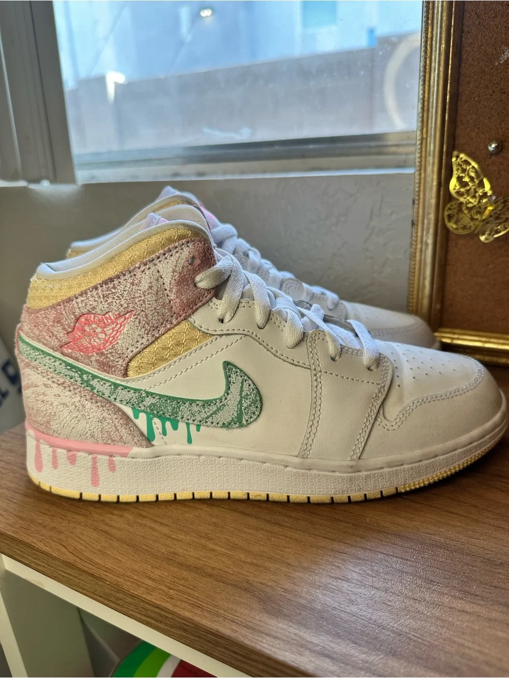 Nike Kids White Pink Teal High-Top Sneakers with Drip Swoosh